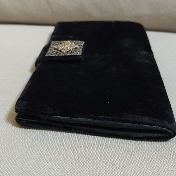 Sasha Black Velvet Evening Clutch Shoulder Bag - Picture 4 of 10